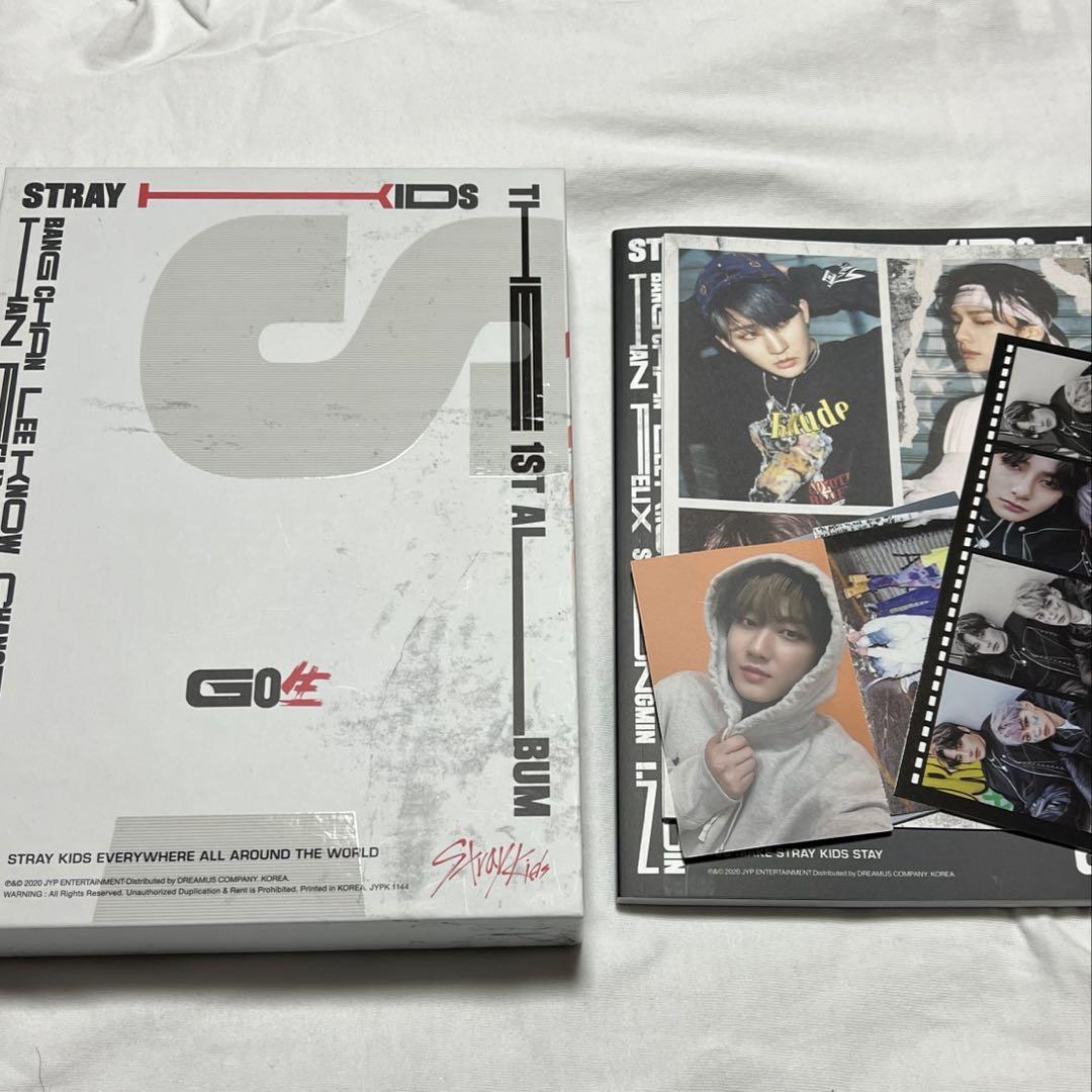 スキズ stray kids go生 サイン アルバム mwave トレカ付き STRAY KIDS [GO LIFE] Bang Chan Autographed Signed Album