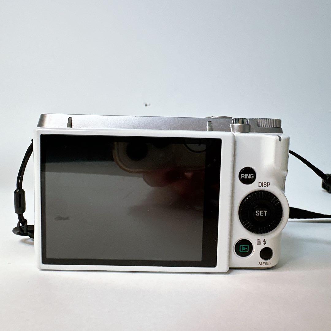 カシオEXILIM EX-ZR1000デジカメ　1610万画素