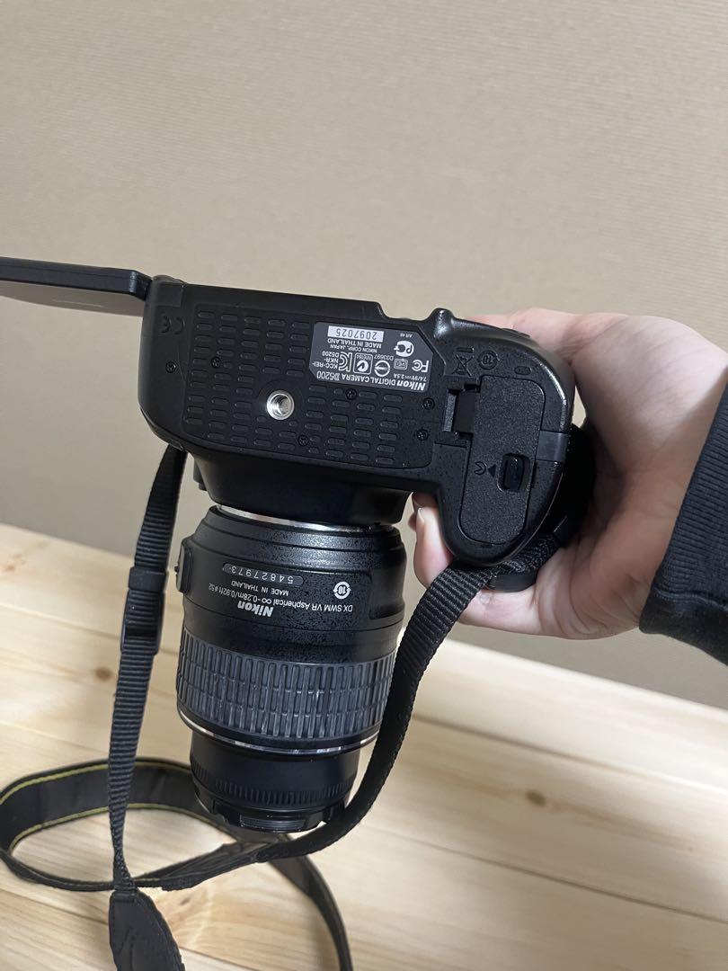 Nikon デジタル一眼レフカメラ　D5200