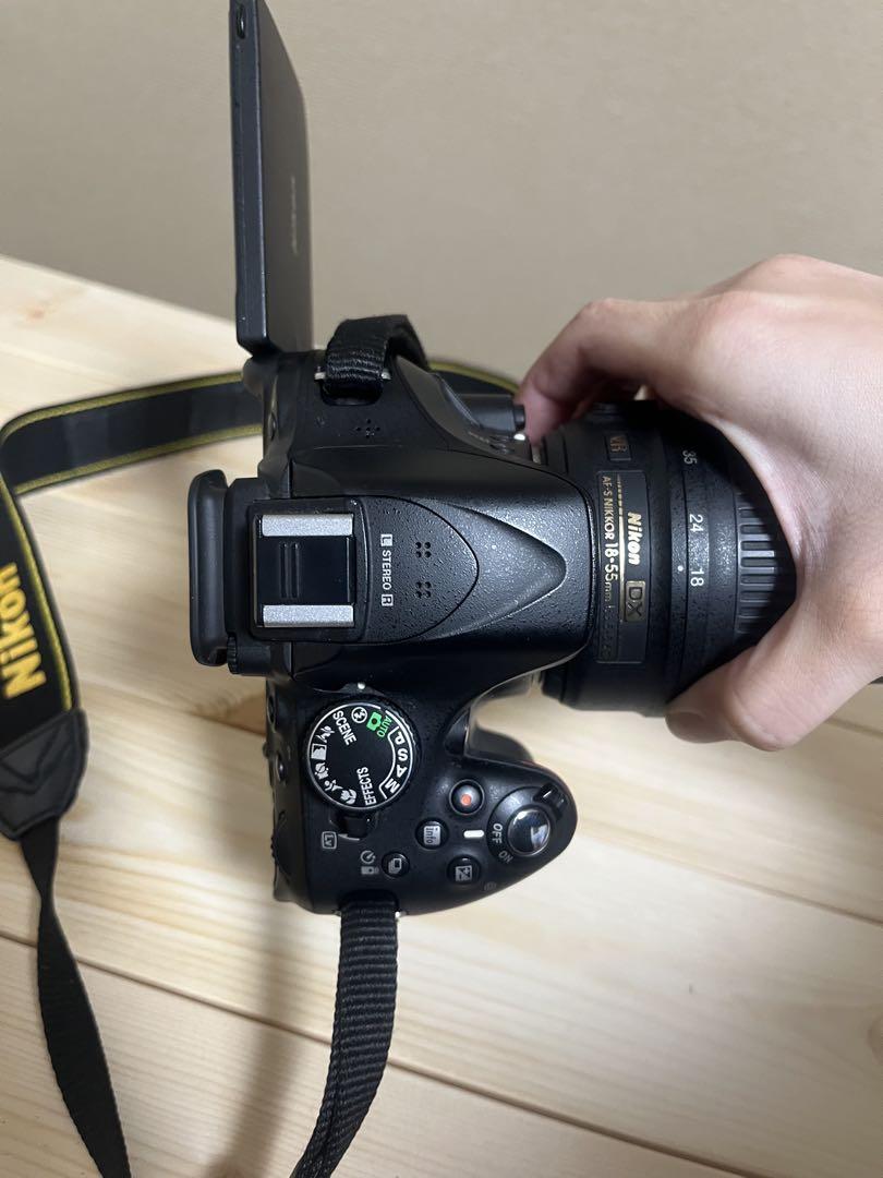 Nikon デジタル一眼レフカメラ　D5200