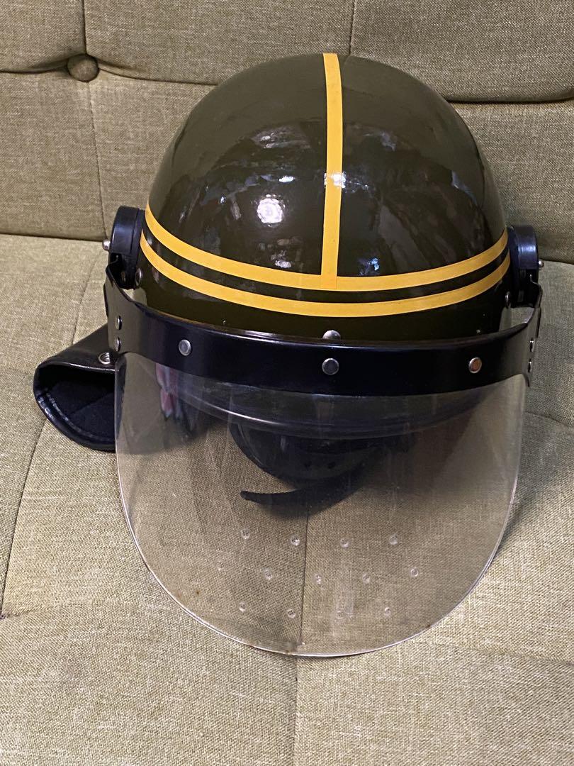実物‼️中国人民解放軍，武装警察？機動隊ヘルメット？　サバゲ　コスプレ　ミリタリー