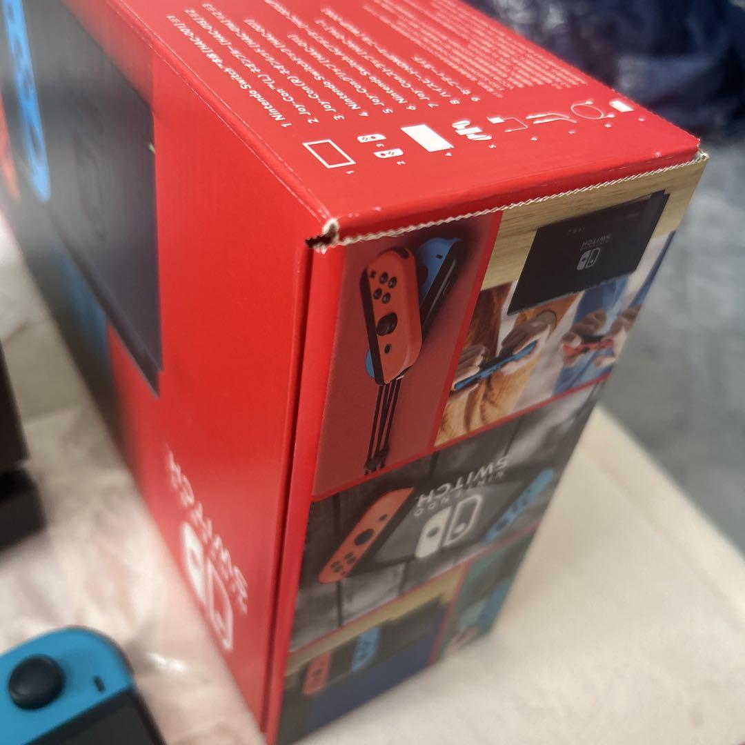 【ケース+箱付】Nintendo Switch ネオンブルー/ネオンレッド 本体