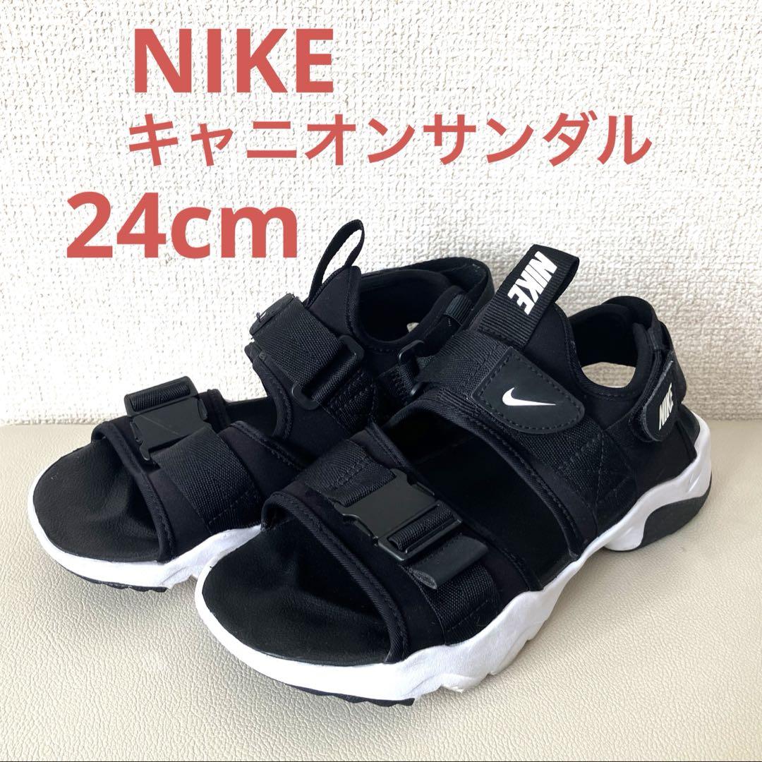NIKEナイキ キャニオンサンダル 黒白 24センチ 美品 - メルカリ NIKEナイキ キャニオンサンダル 黒白 24センチ 美品 - メルカリ