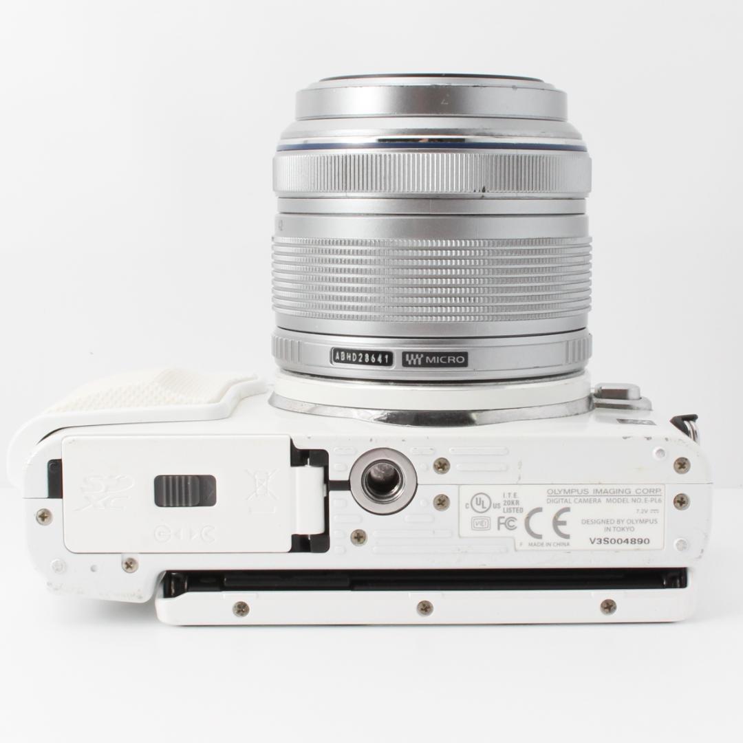 大人気✨オリンパス　OLYMPUS PEN Lite E-PL6　ミラーレス一眼