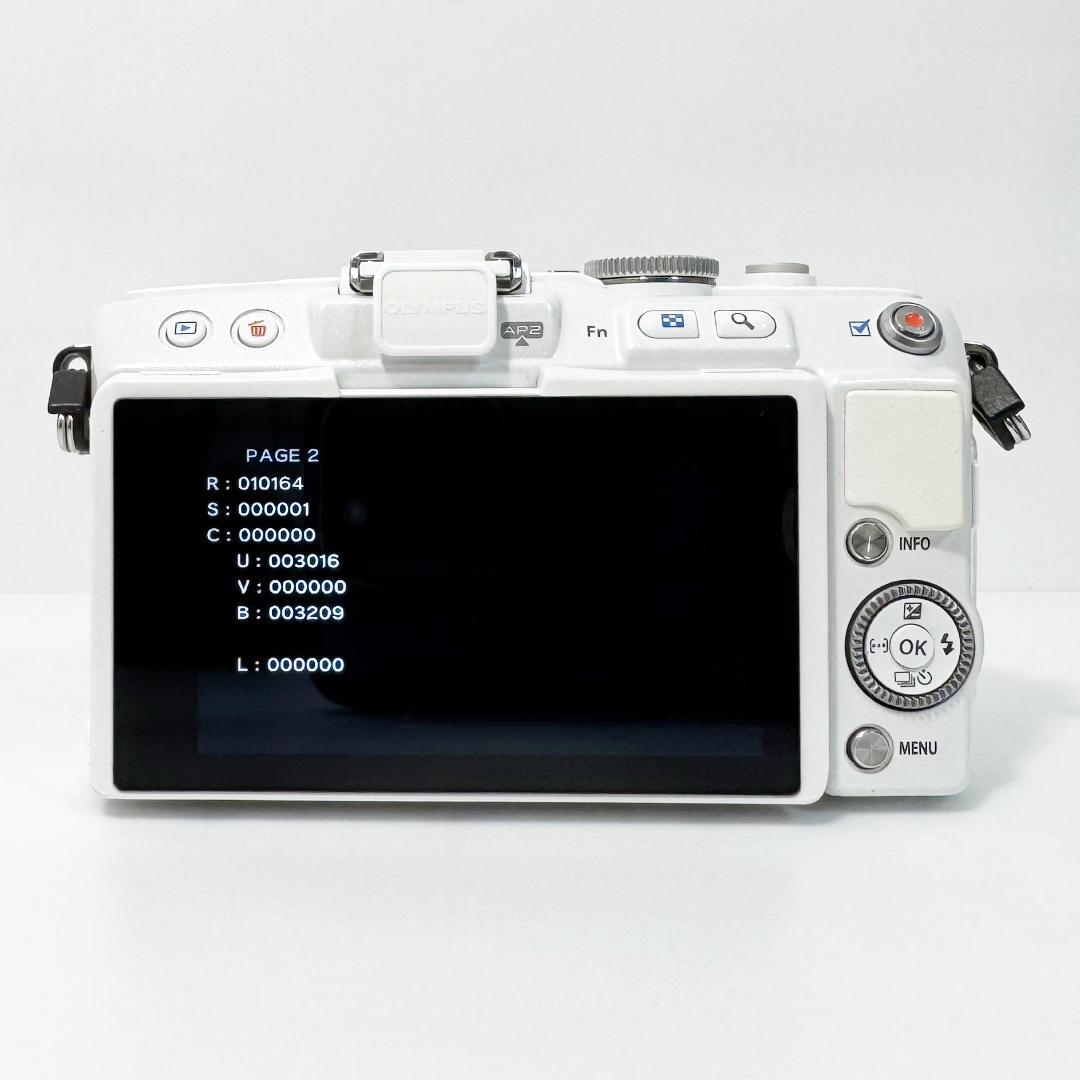 大人気✨オリンパス　OLYMPUS PEN Lite E-PL6　ミラーレス一眼