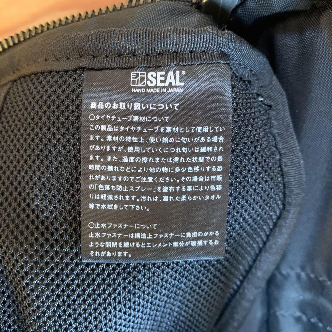 新品未使用★SEAL★ ボディーバッグ タイヤチューブ 本革　ブラック