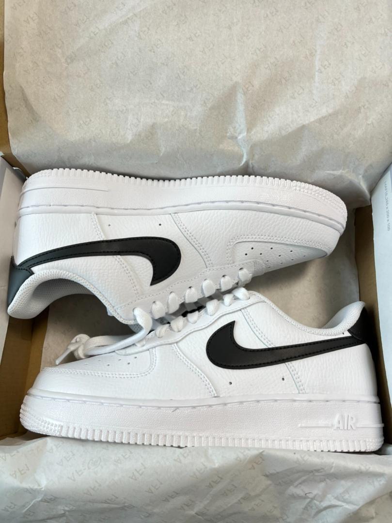 43％割引24cm人気が高い 24cm 新品ナイキ エアフォース1 NIKE AIR FORCE 1 スニーカー  靴24cm-MA-MAHIDA.SCH.ID