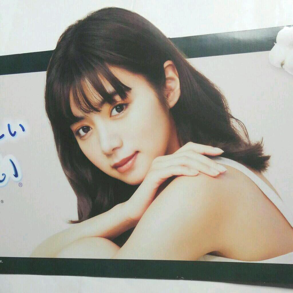 人気商品の中古品・新品・未使用品 池田エライザ ボードパネル(紙製) アイドル