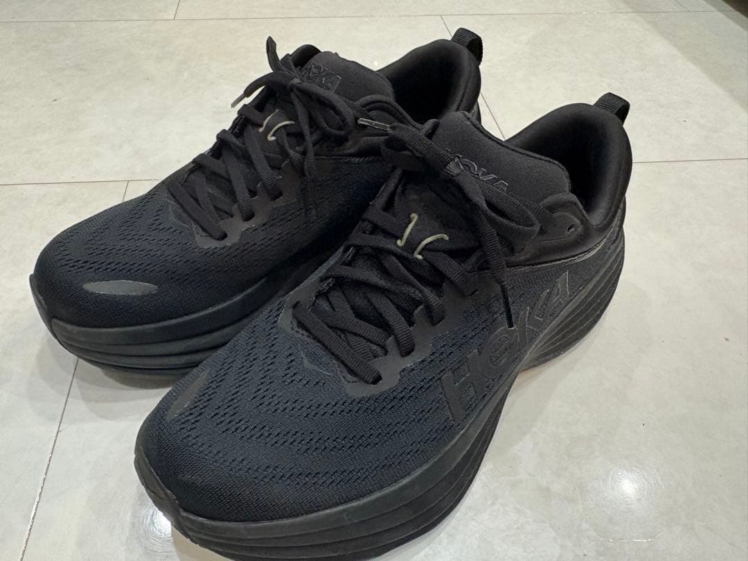HOKA ボンダイ8