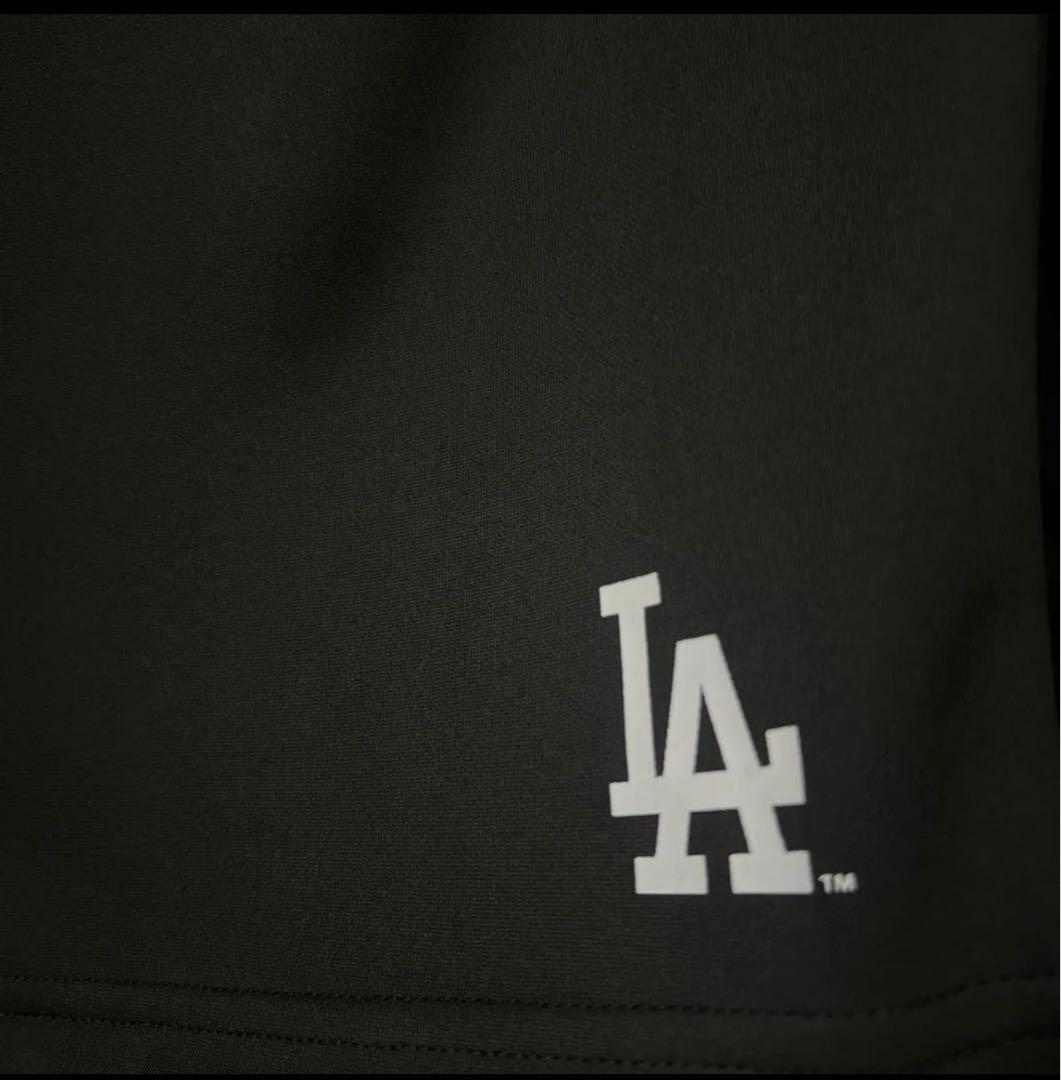 新品未使用 MLB公式 4L ドジャース パーカー ハーフパンツ