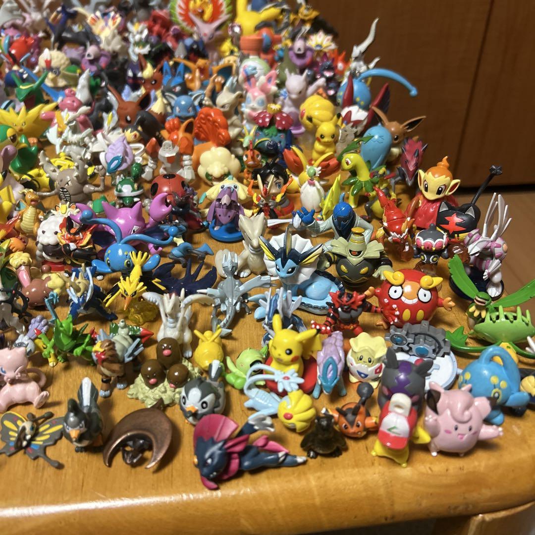 ポケモンフィギュア292体