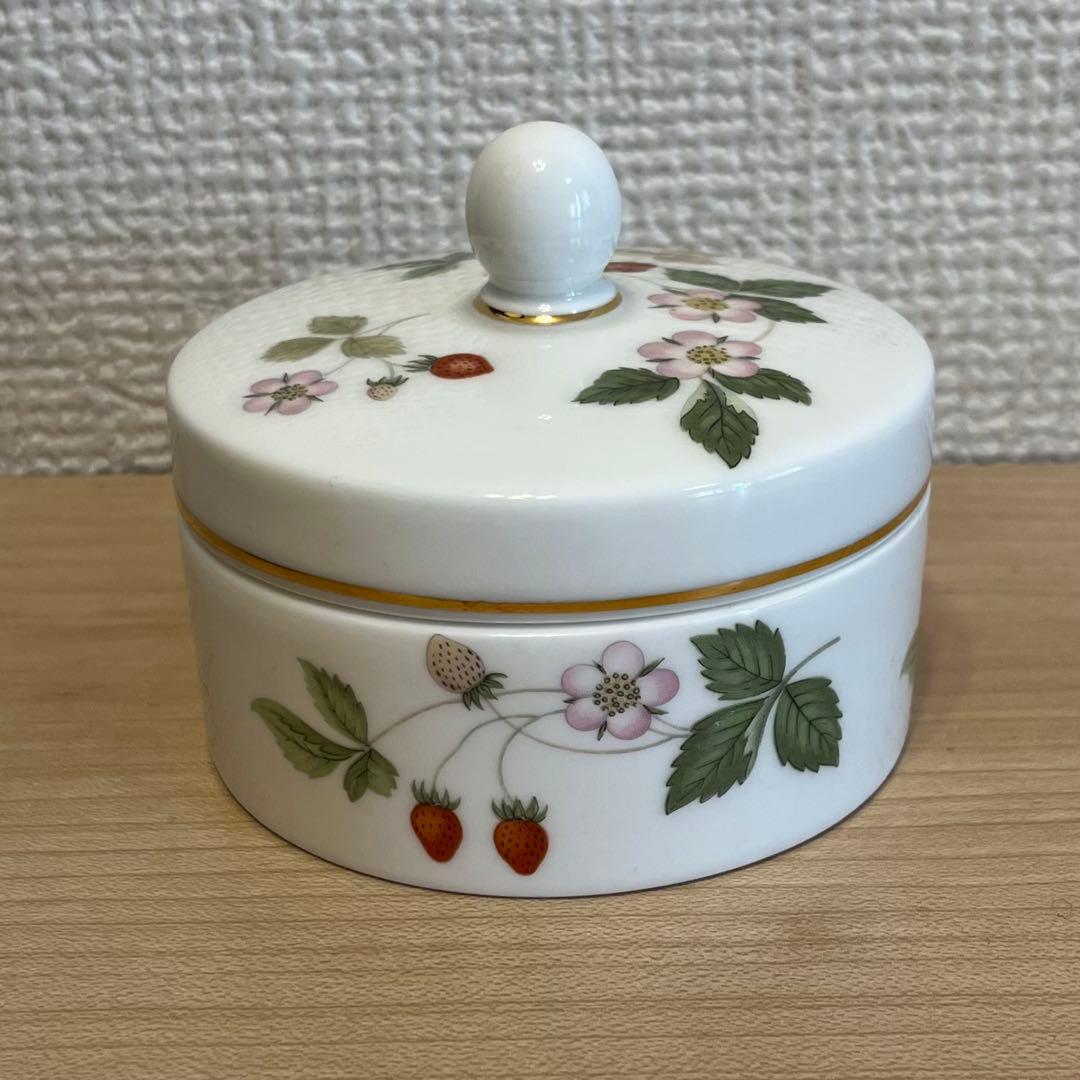 ワイルドストロベリー 黒壺