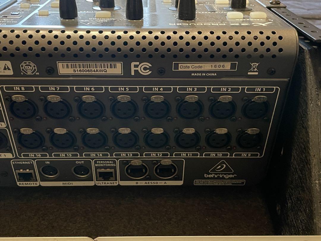 Behringer X32 Producer デジタルミキサー
