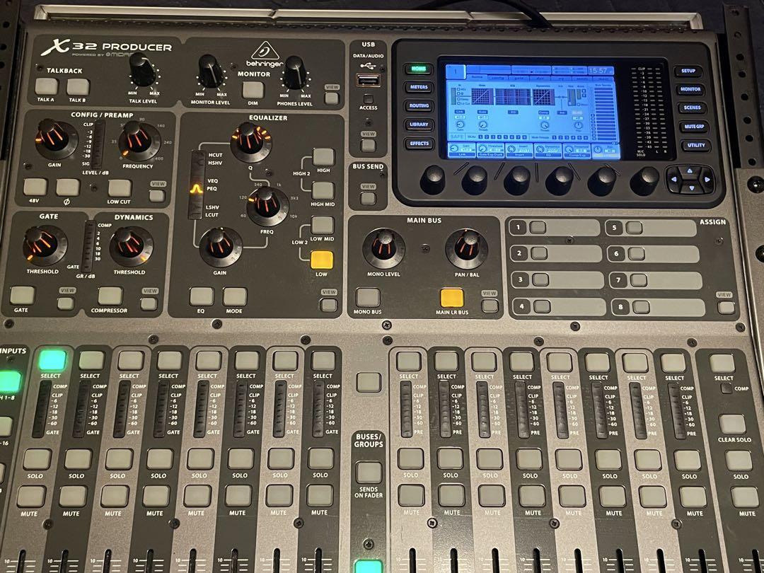 Behringer X32 Producer デジタルミキサー