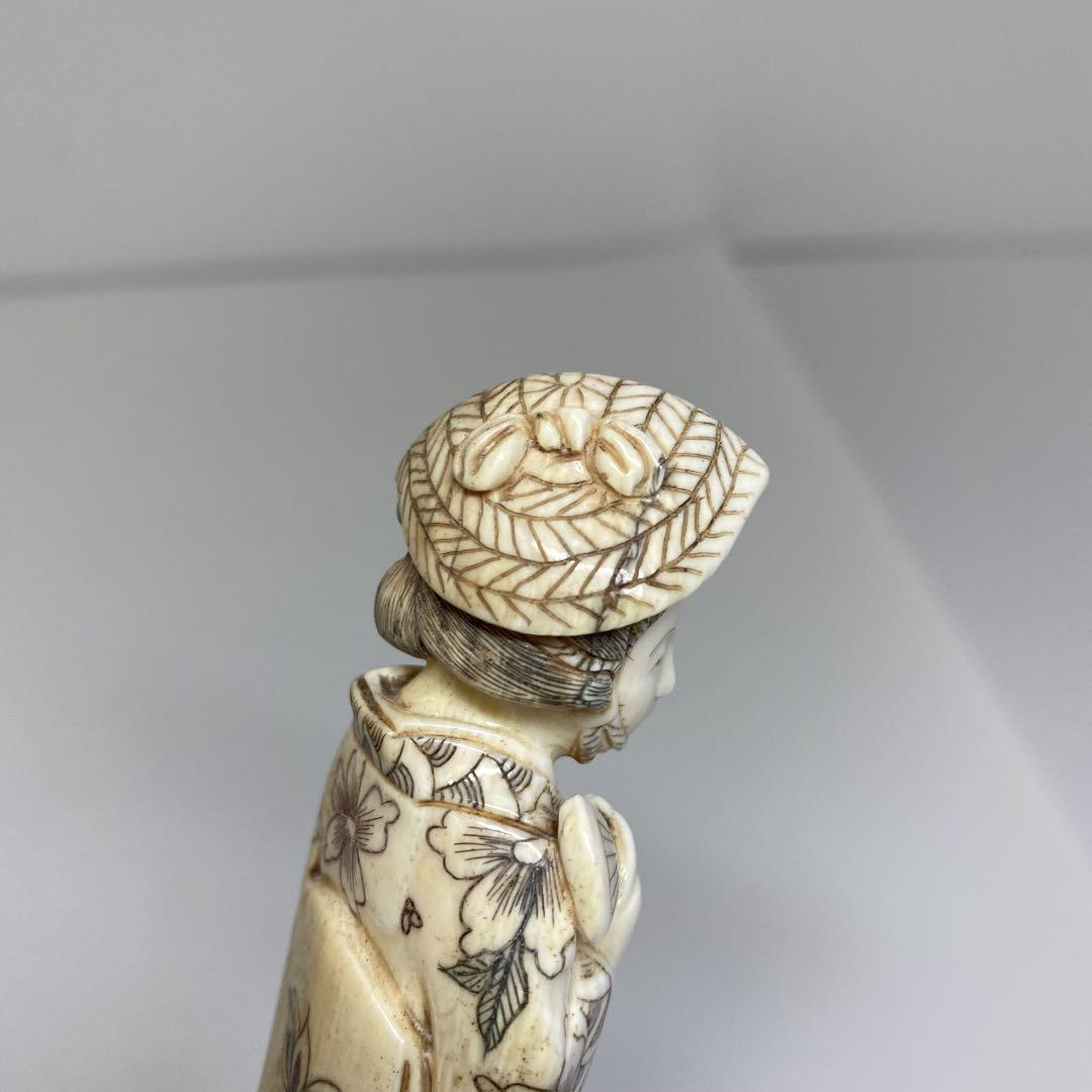極上　女性　置物　85g タルニ　東さ6-1117ア㉚