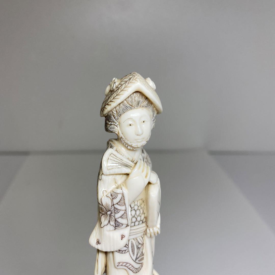 極上　女性　置物　85g タルニ　東さ6-1117ア㉚