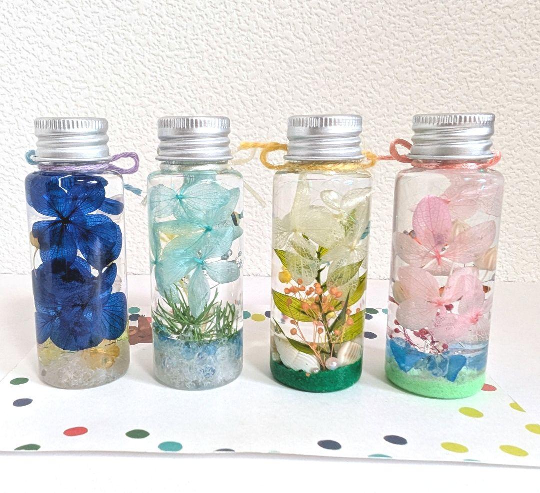 ミニハーバリウム° .