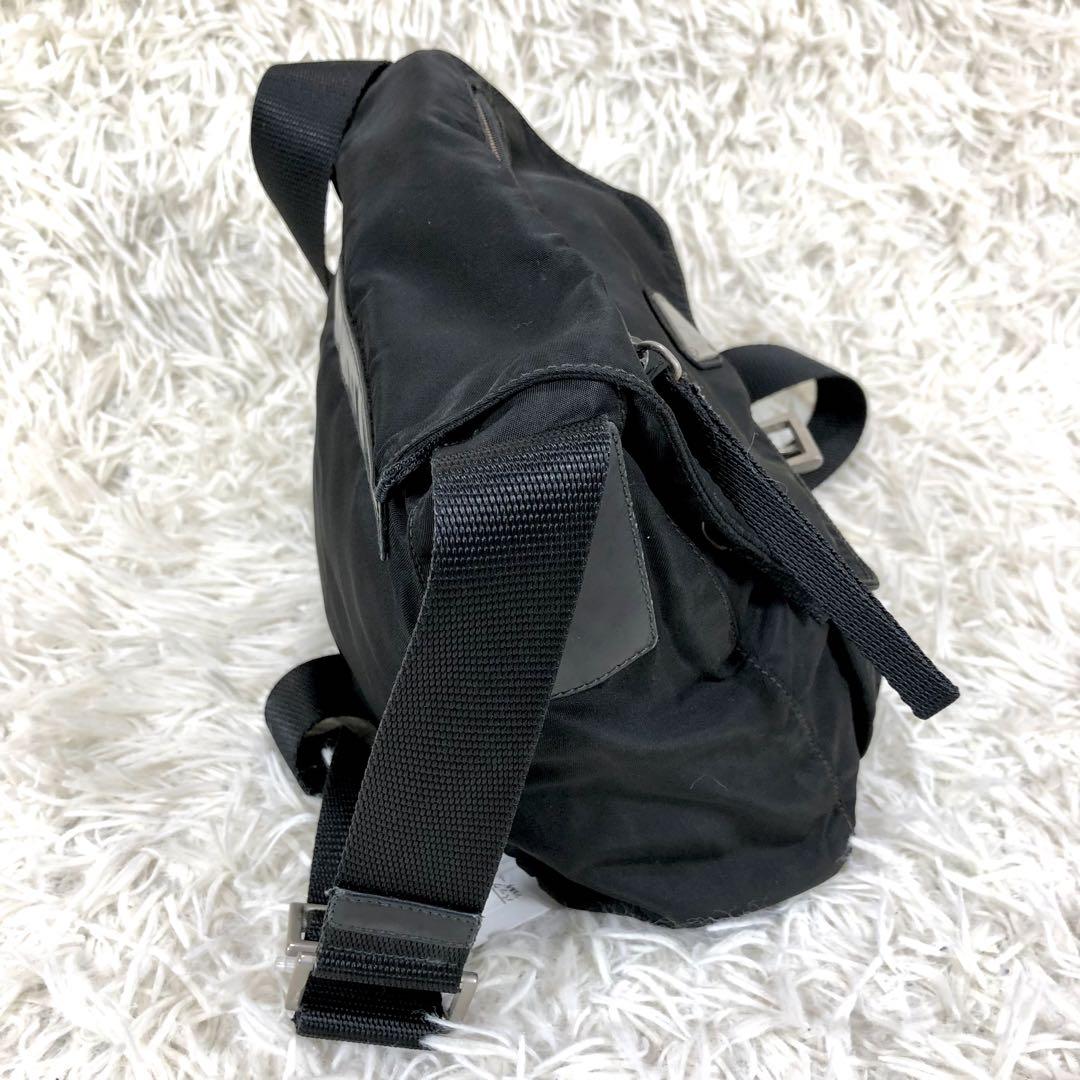 極美品】PRADA プラダ ショルダーバッグ ナイロン 三角ロゴ