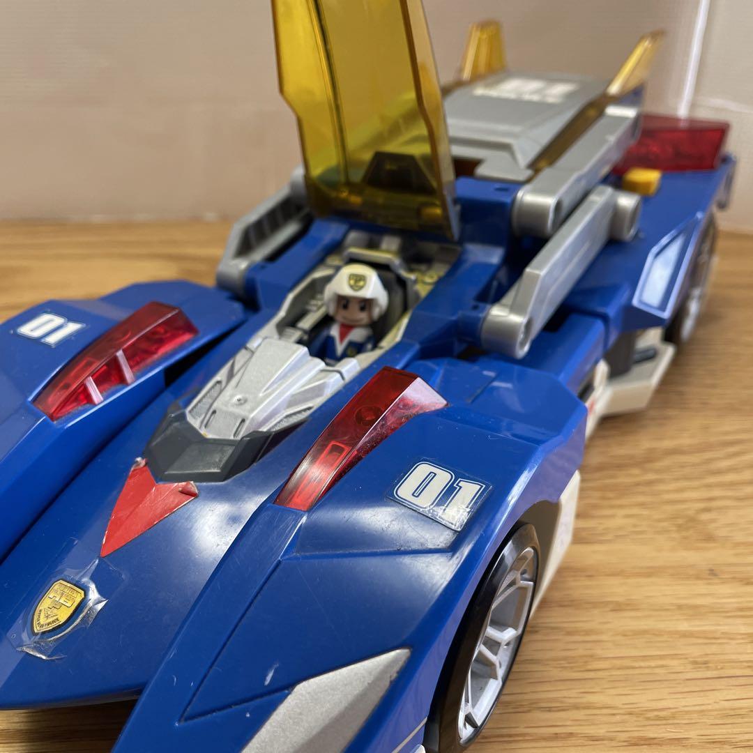 トミカハイパーブルーポリス 2台セット フィギュアとおまけつき