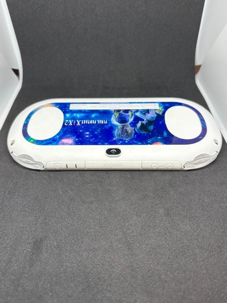 PS Vita FINAL FANTASY X/X-2 HD PCH-2000
