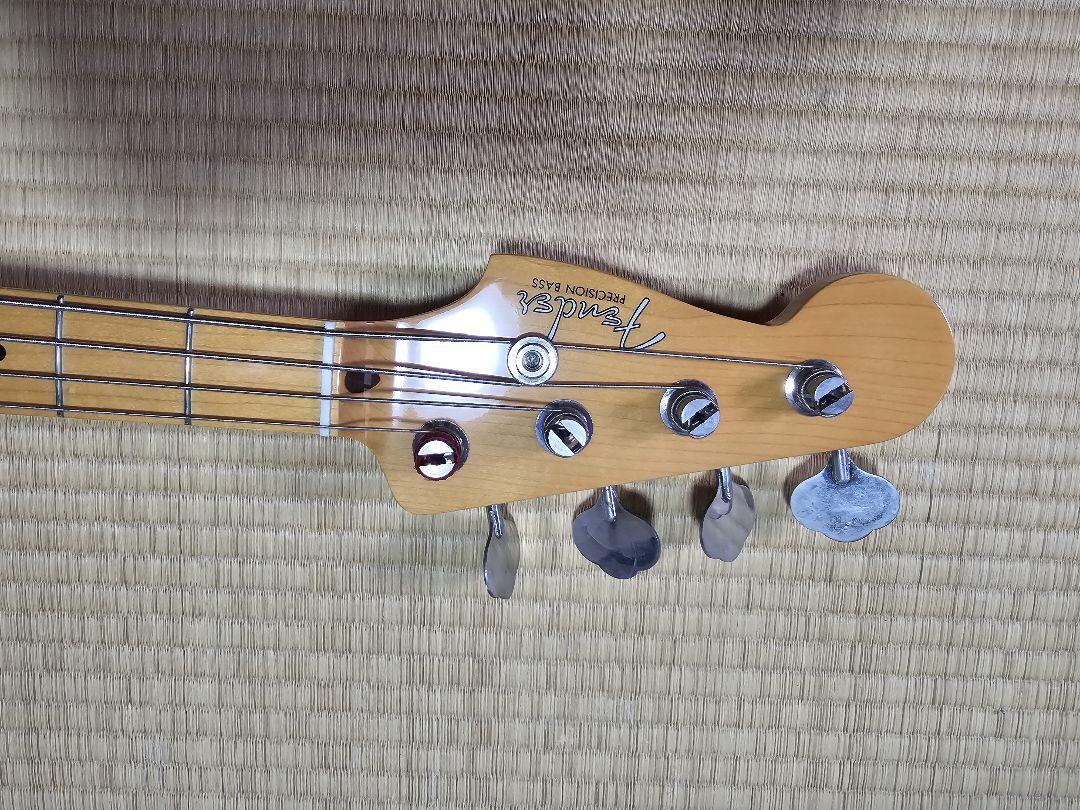 ベース Fender J precision bass