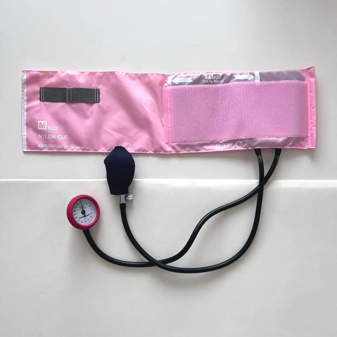 看護学生　血圧計　※聴診器が必要になります。 血圧計 看護学生