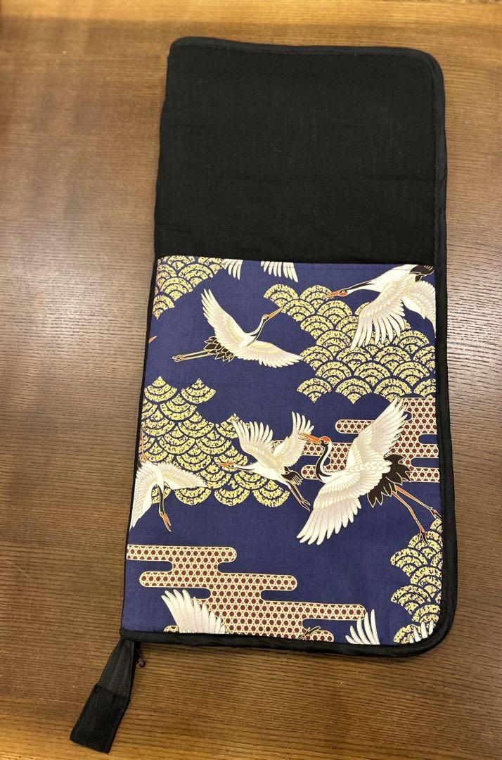 ✴︎    専用品です　✴︎たくさん入る笛袋