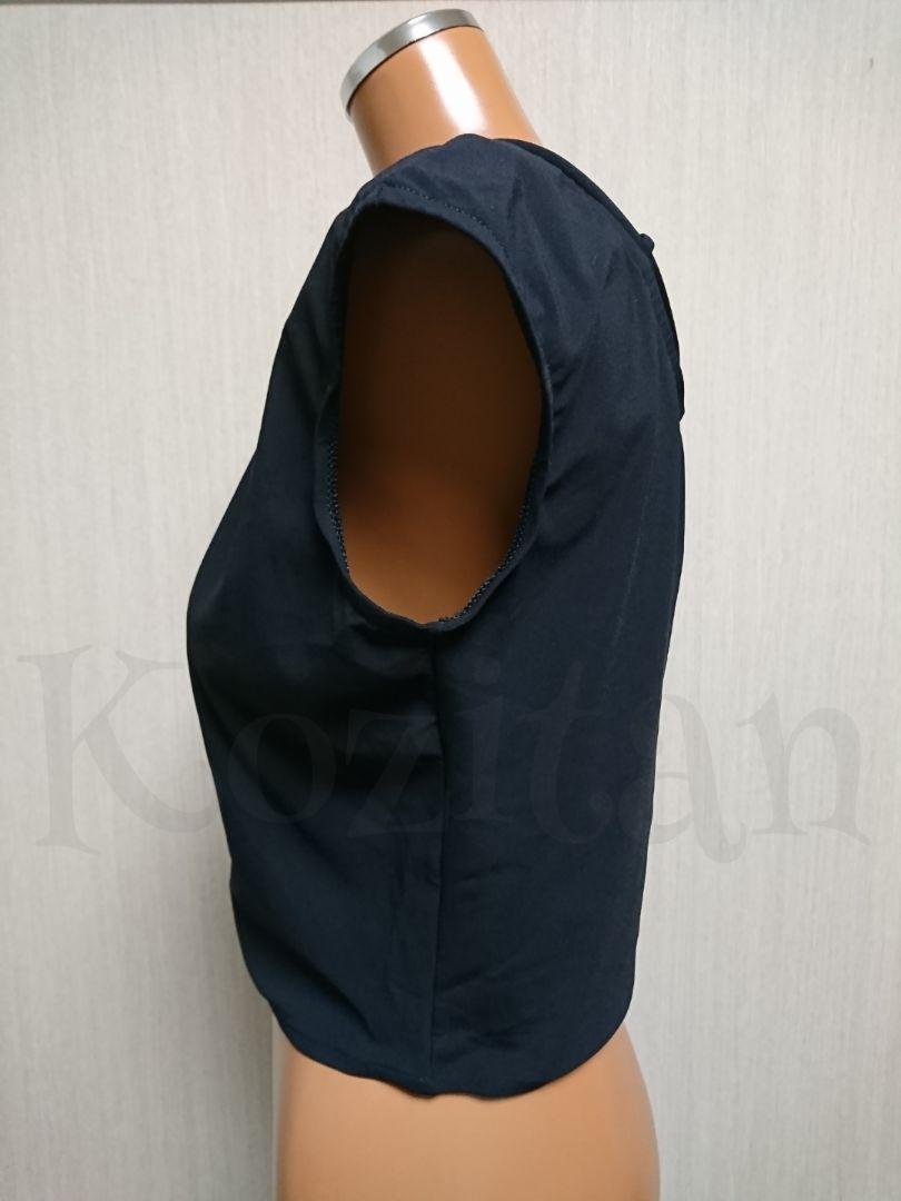 ☆新品・送料込み☆FENDI フェンディ☆ロゴ入りシルバー モチーフ☆カットソー