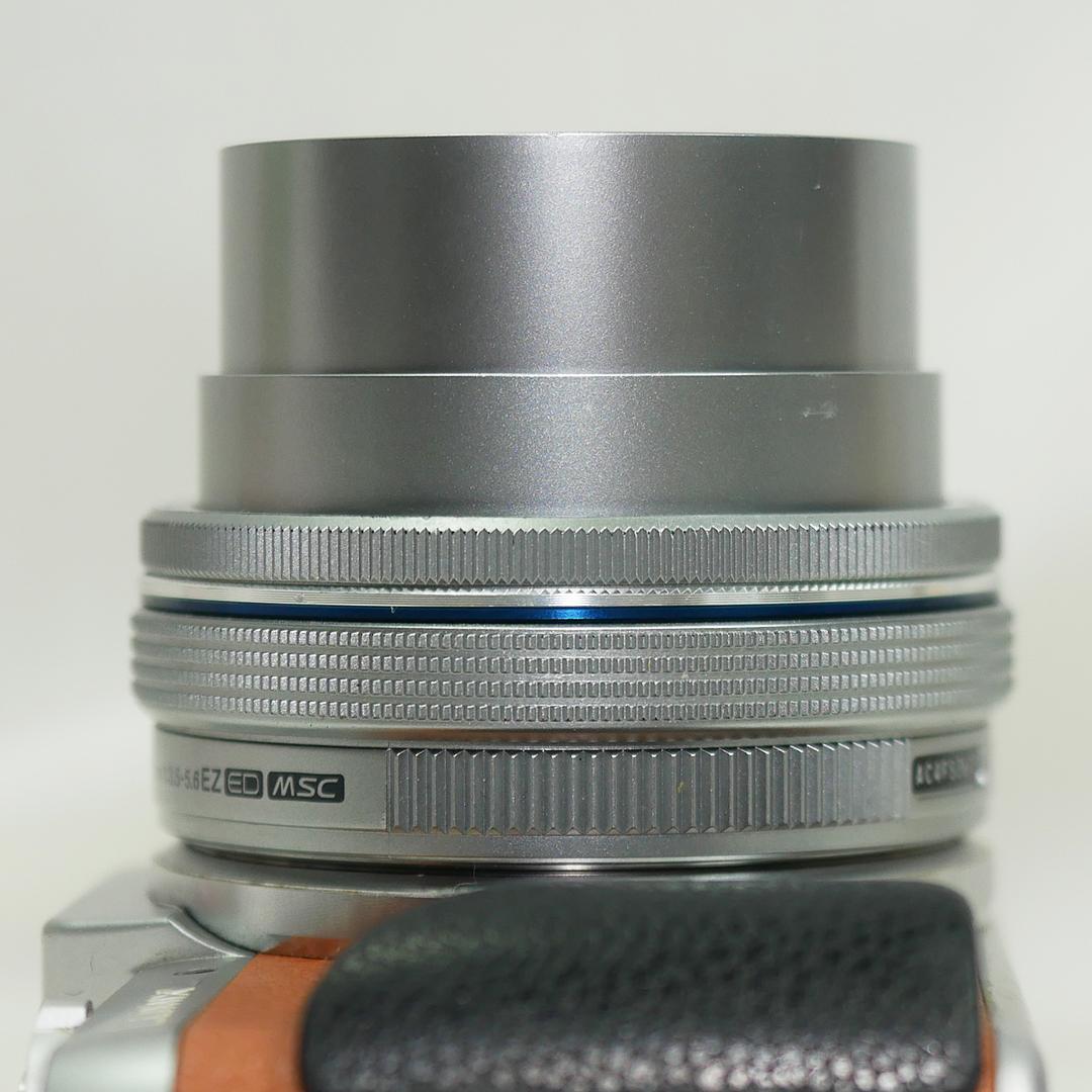 OLYMPUS 電動パンケーキレンズ M.ZUIKO 14-42mm シルバー