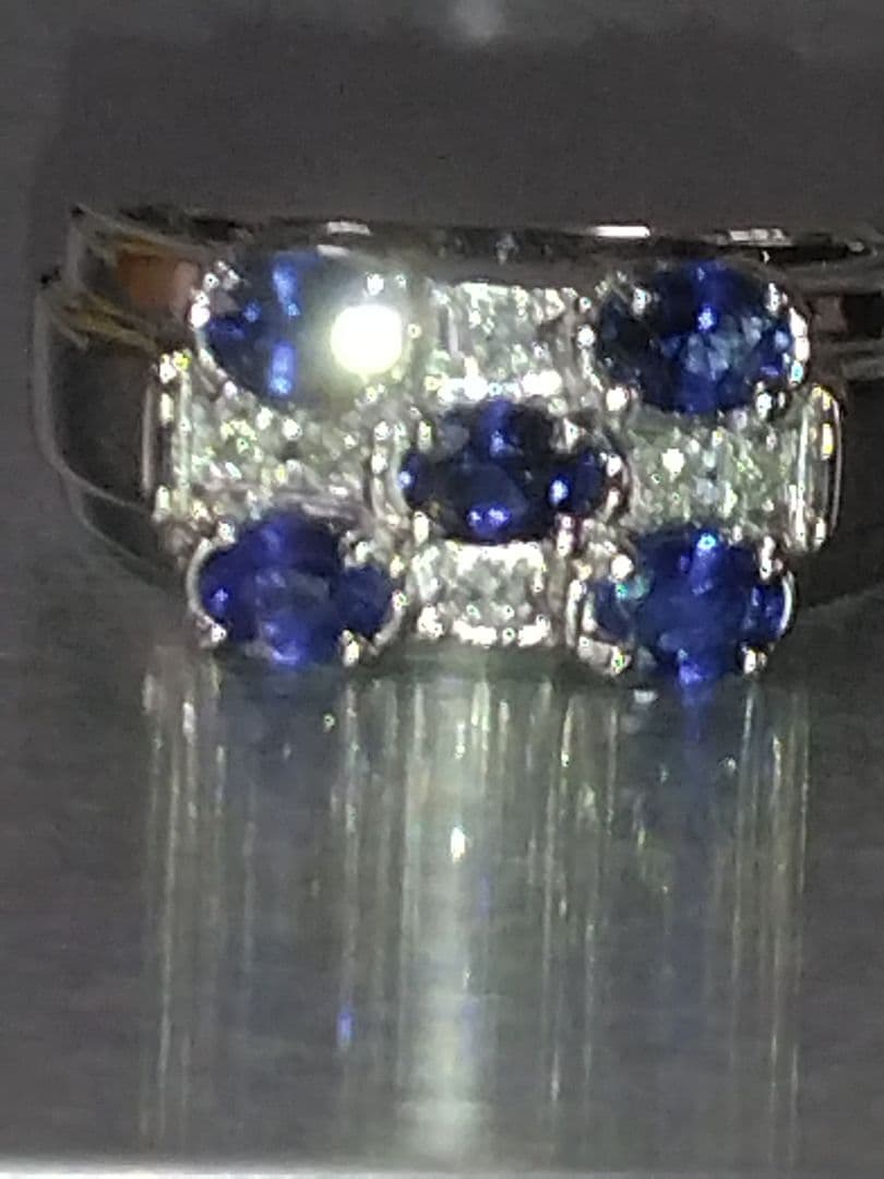 鑑定書あり　Pt900ブルーサファイアダイヤモンド変形パヴェリング 鑑定書ありPt900ブルーサファイアダイヤモンド変形パヴェリング