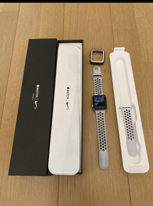 Apple Watch series3 42mm NIKE 専用ページ Apple Watch series3 42mm NIKE 専用ページ