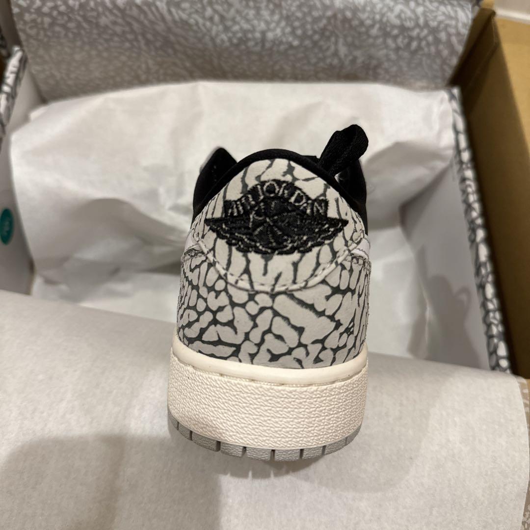 NIKE エアジョーダン1 ブラックセメント