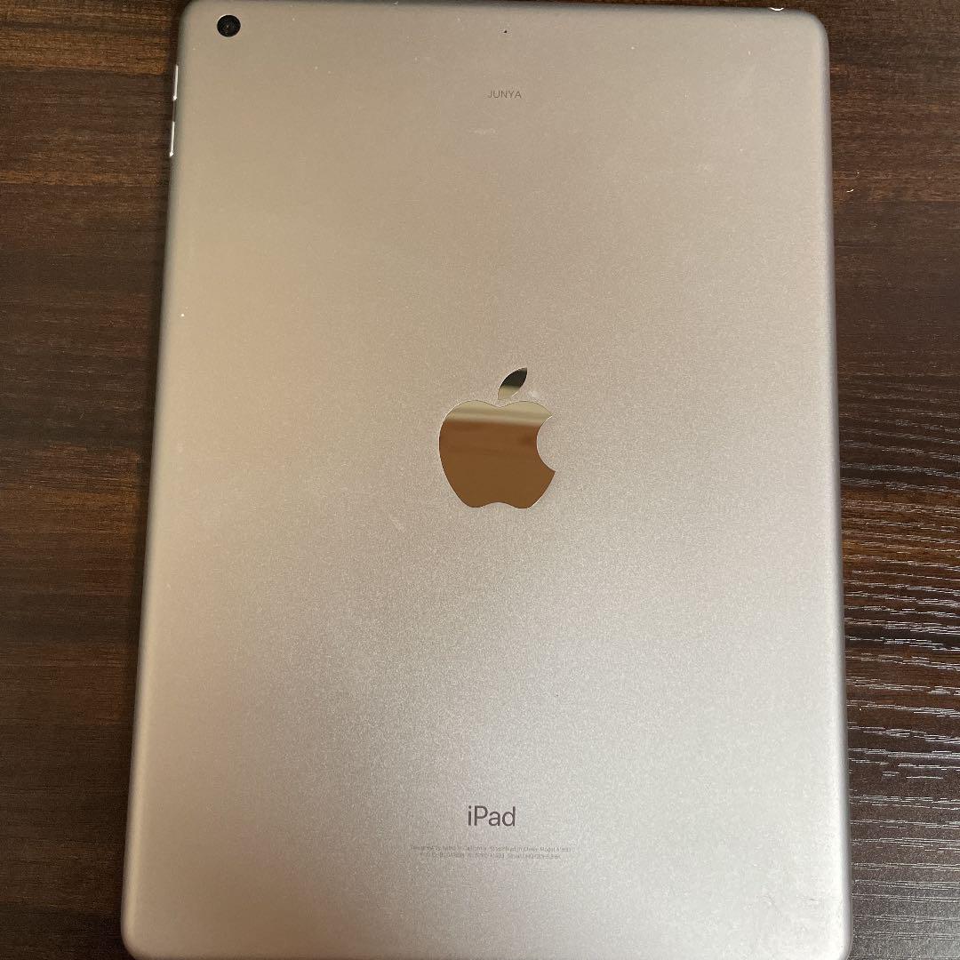 得価お得∛ iPad WiFiモデル おまけ付き QEa9m-m33481972171 第6世代 32ギガバイト 全国無料SALE