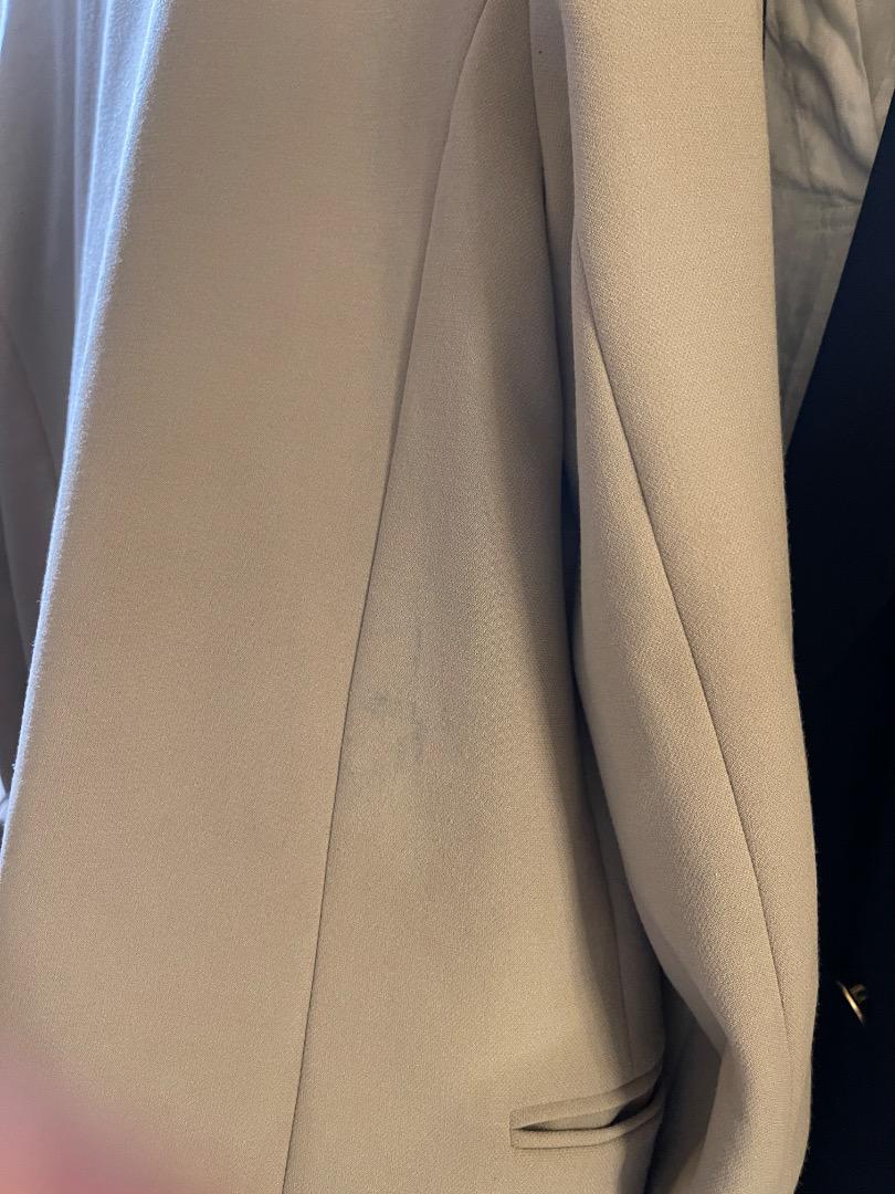 りこ様 ZARA ザラ ダブル テーラードジャケット 希少品 グレージュ