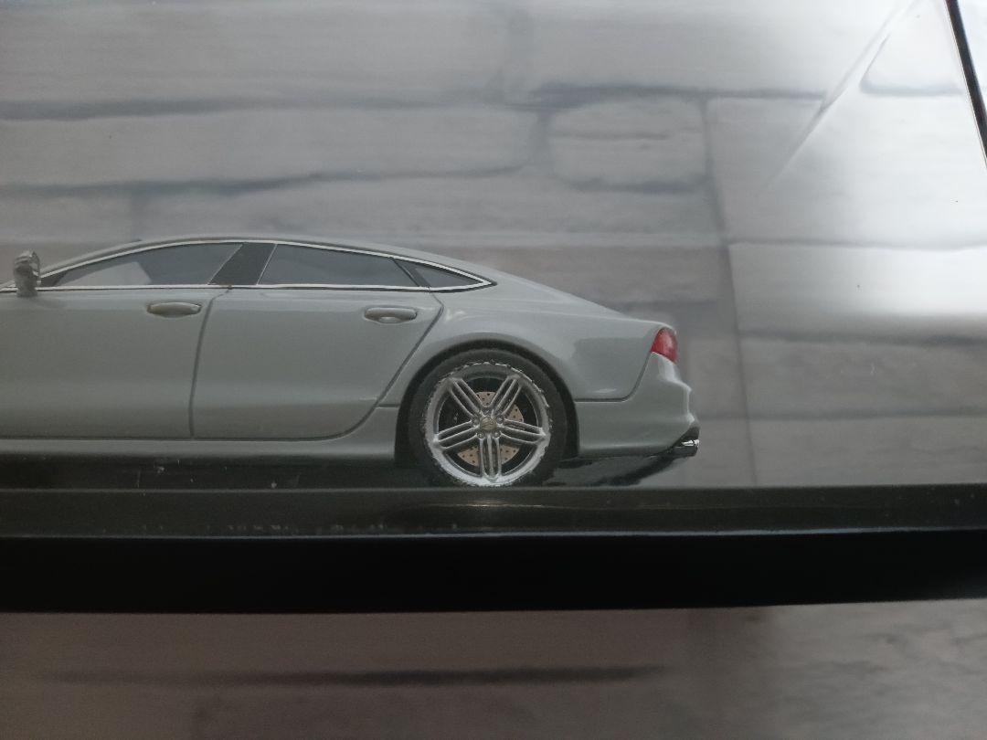 ゼファー　1/43 シュコー　アウディ　S7 スポーツバック　ミニカー