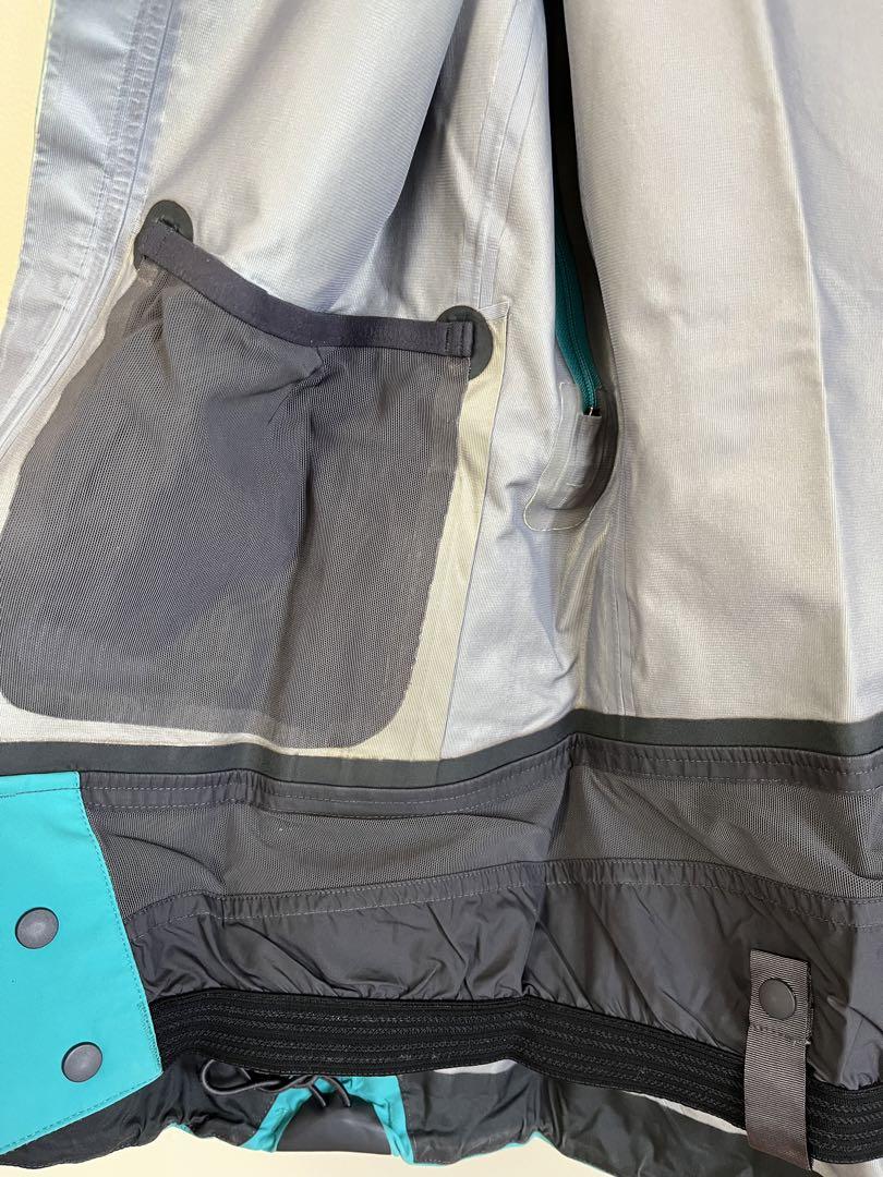 【patagonia】Gore-Tex : women'sスノージャケット