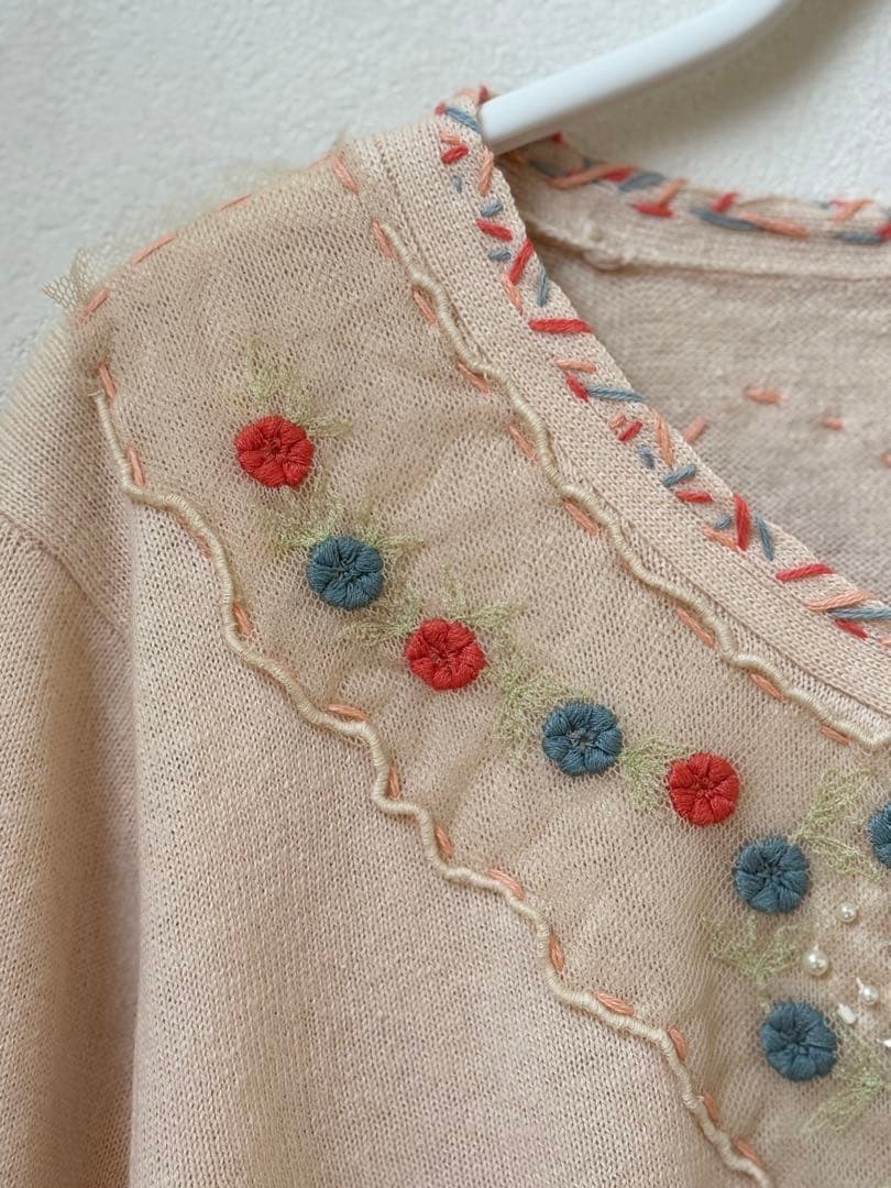【未使用品タグ付】nesessaireネセセア チュール花刺繍カーディガン