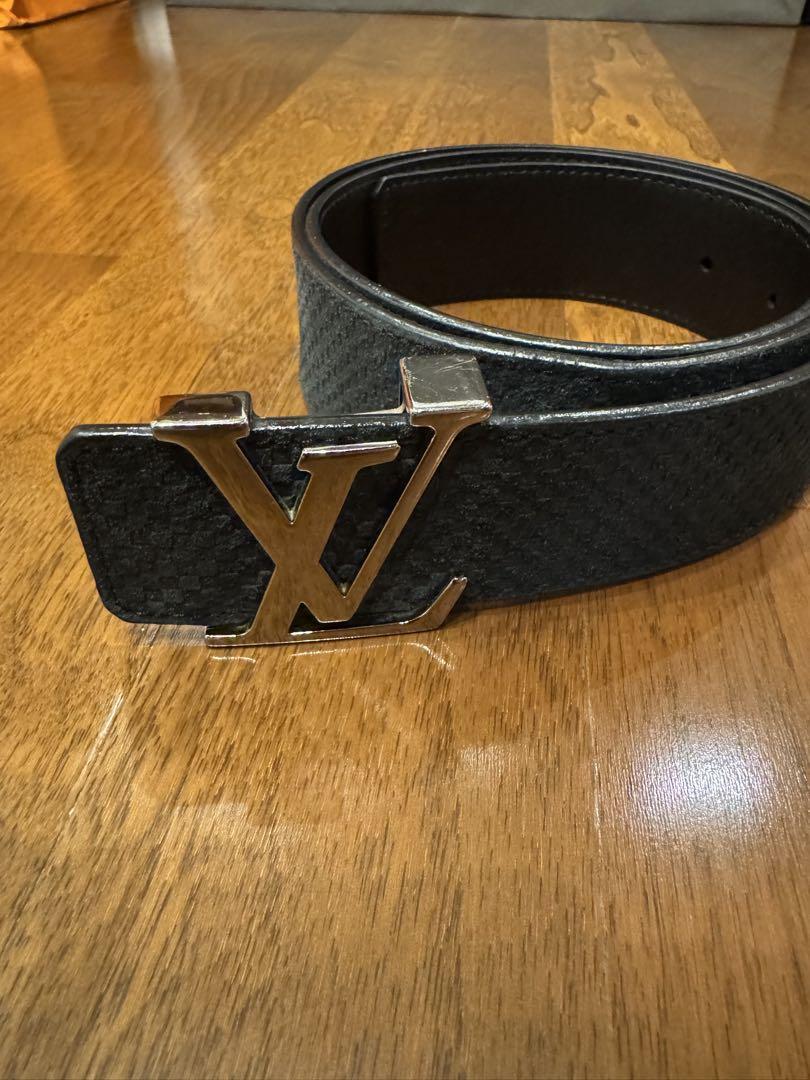 Louis Vuitton ブラックレザーベルト　ロゴ Louis Vuitton ブラック レザーベルト