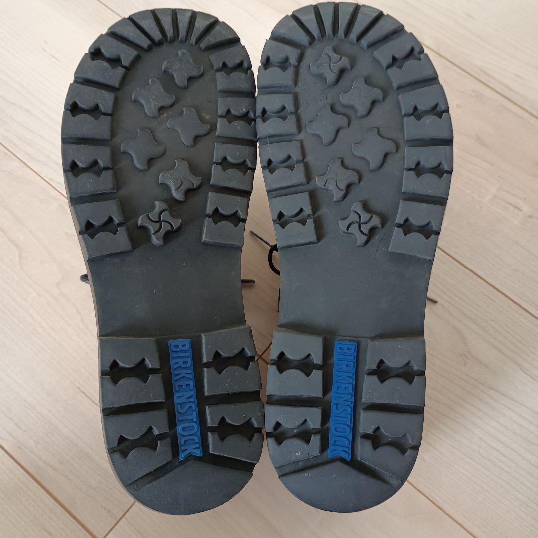 【廃盤　美品】BIRKENSTOCK　ギルフォード　ポストマン　42 最終値下】BIRKENSTOCK ギルフォード ポストマン 42 - メルカリ