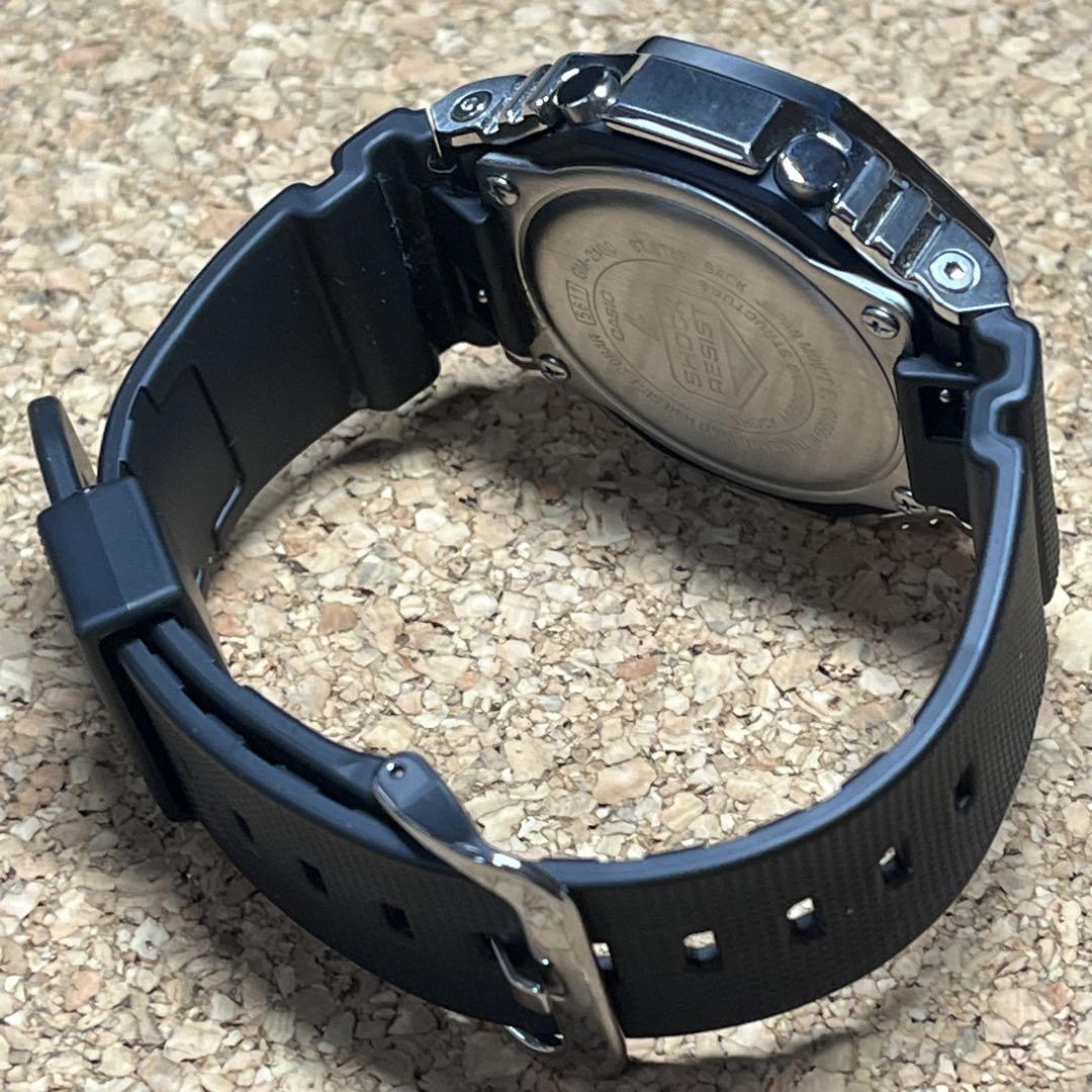 美品】カシオGーSHOCK/ GMー2100 ー1Aメタルカバード