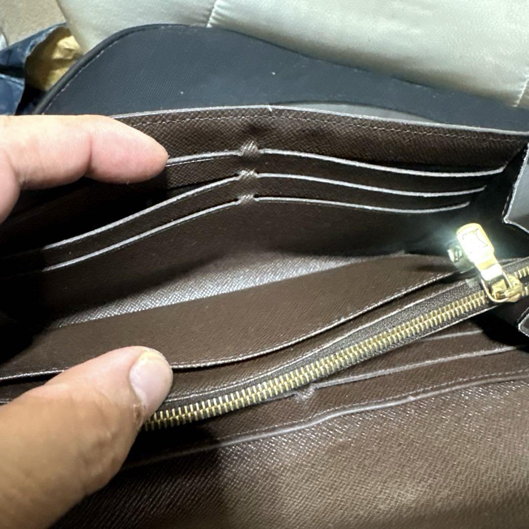 ⑥☆優良品♪カード16枚タイプ☆サラ長財布