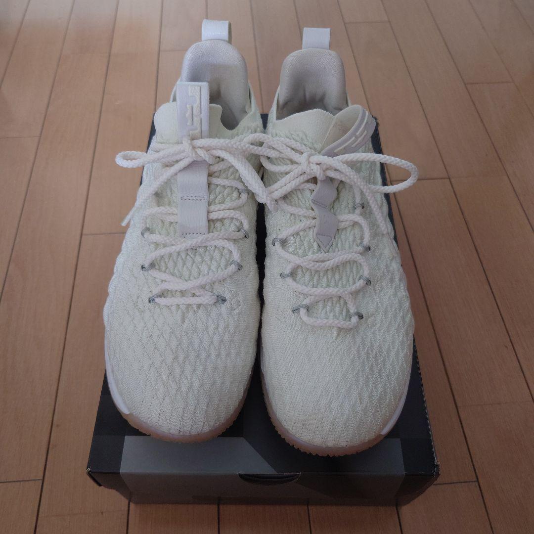 asics バスケットボールシューズ ホワイト - メルカリ