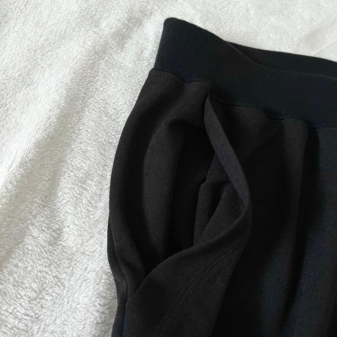 BEARDSLEY ドライタッチパンツ　ブラック　ビアズリー　ワイドパンツ　1