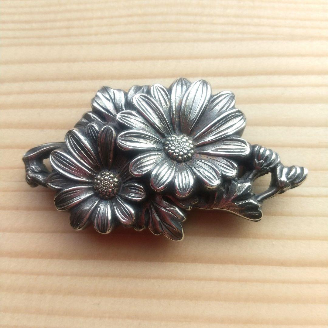 アンティーク 帯留 銀製 菊目立った傷や汚れなし