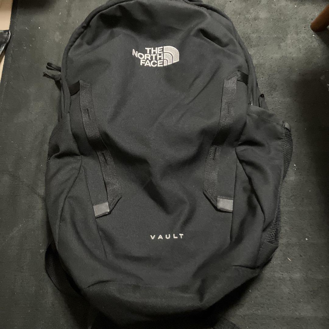ノースフェイス　VAULT