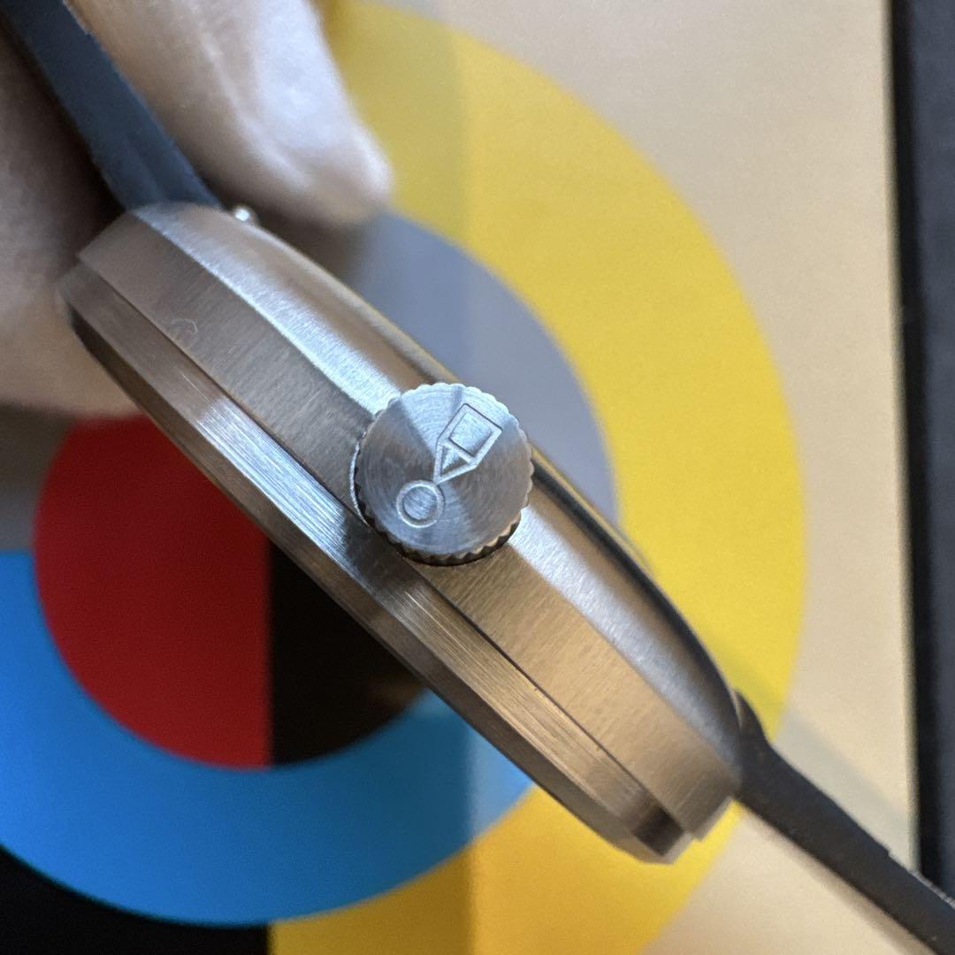 Gropius 時計39mmドイツ製バウハウス