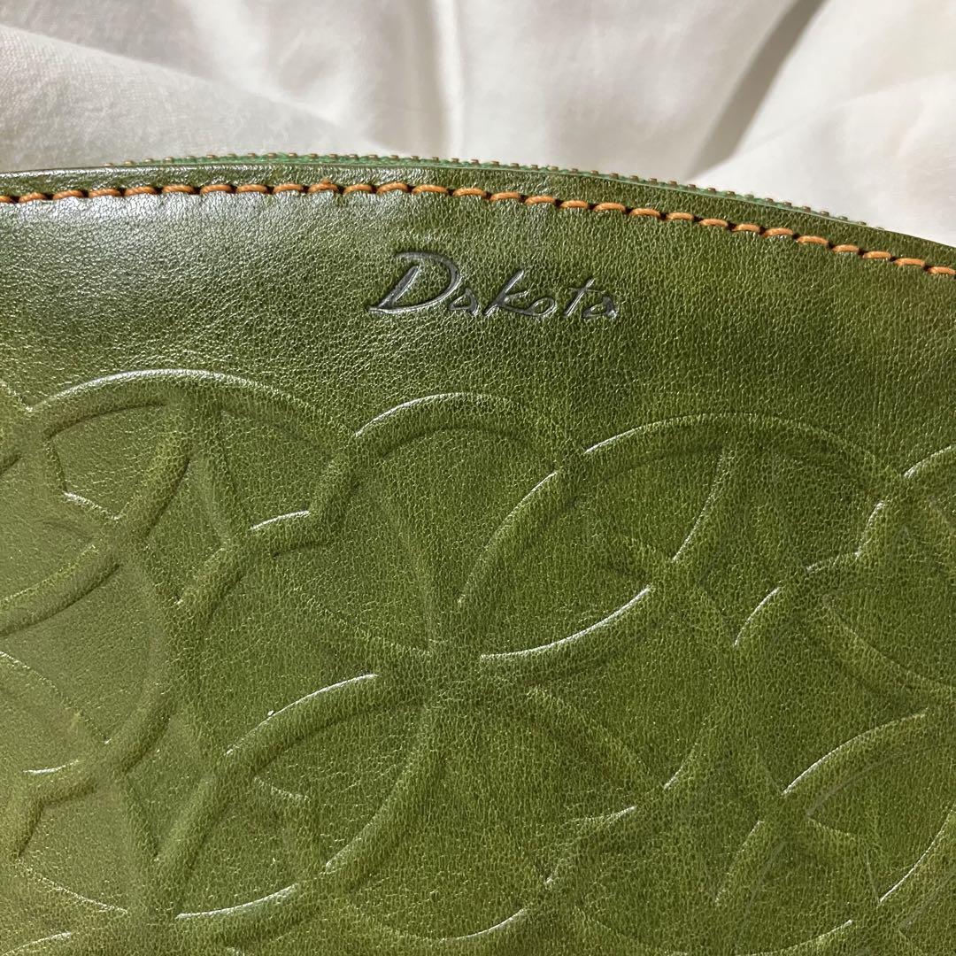 Dakota ダコタ　二つ折り財布