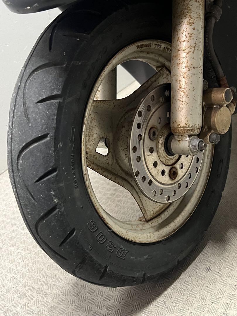 不動車