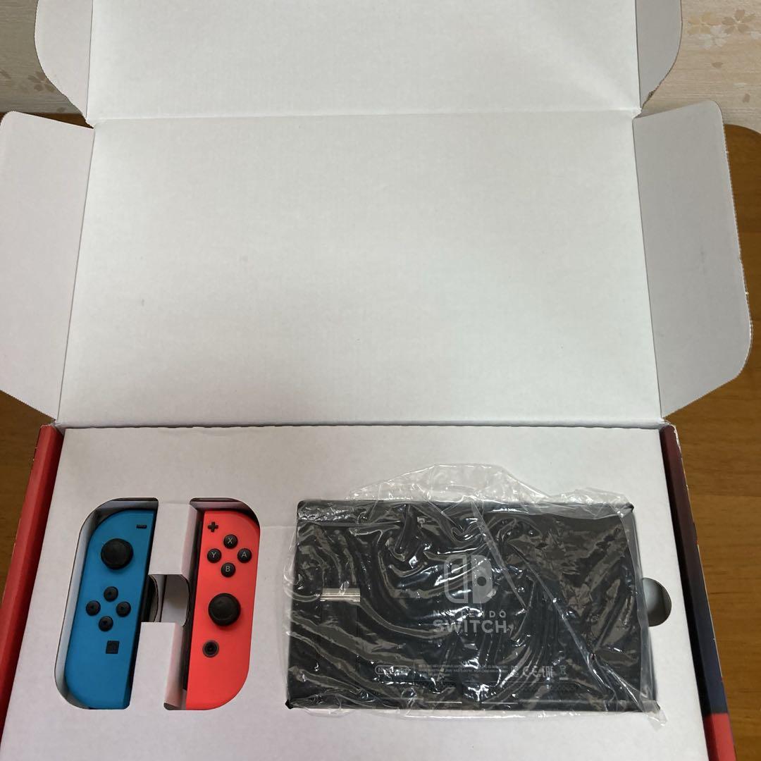 Nintendo Switch 本体 Joy-Con(L)/(R) ネオン