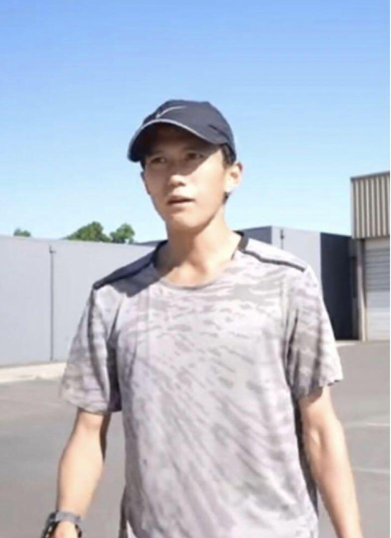 NIKEナイキ DFランディビジョン Tシャツ新品